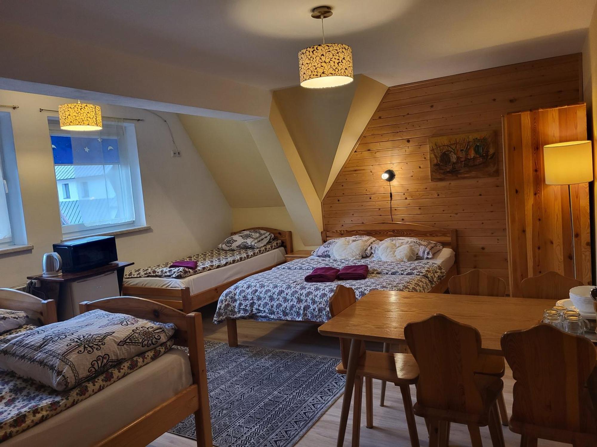 Apartamenty I Pokoje Goscinne Nowita Zakopane Zimmer foto